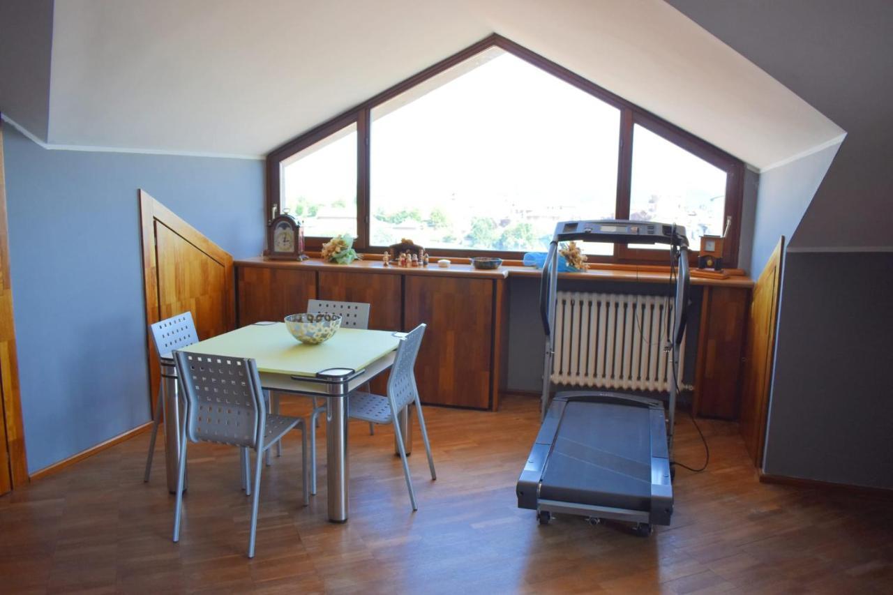 Casa Macina Apartment Castell'Alfero Luaran gambar
